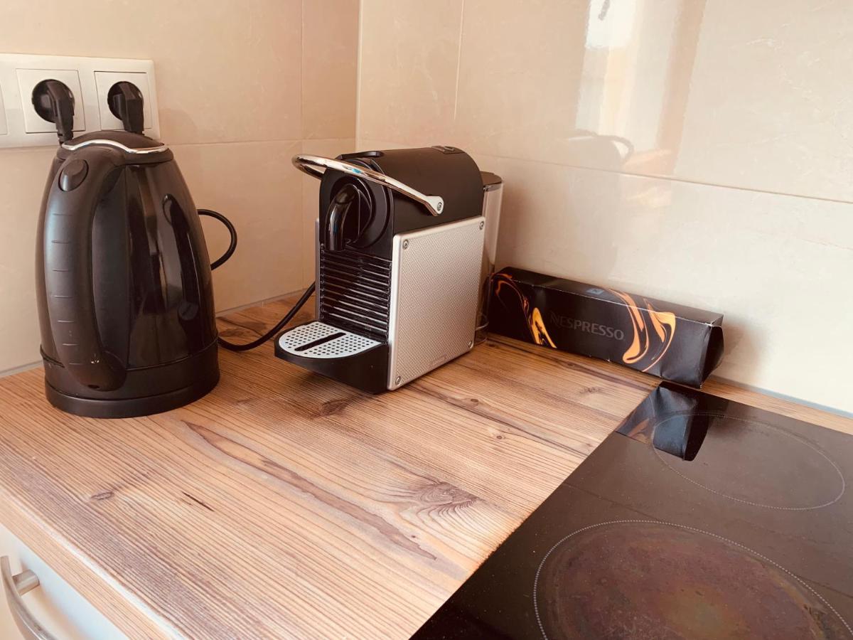 Felix Living 4, Modern & Cozy 2 Zimmer Wohnung, Balkon, Parkplatz Salzweg Exterior photo