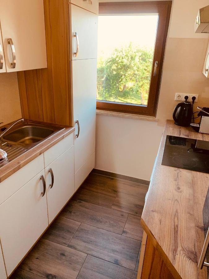 Felix Living 4, Modern & Cozy 2 Zimmer Wohnung, Balkon, Parkplatz Salzweg Exterior photo
