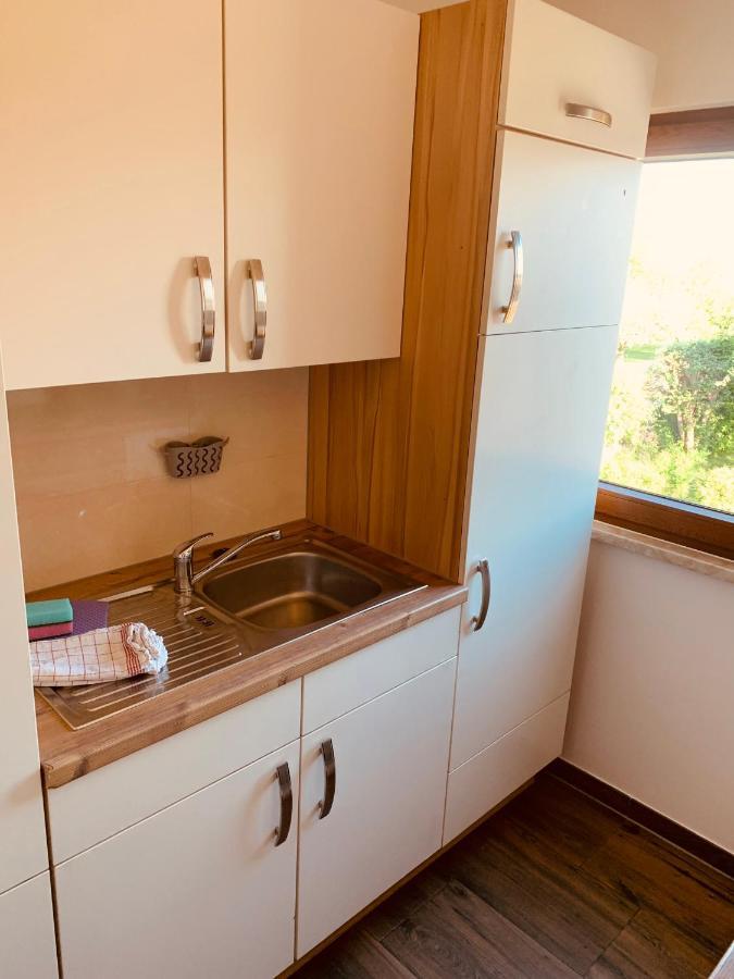 Felix Living 4, Modern & Cozy 2 Zimmer Wohnung, Balkon, Parkplatz Salzweg Exterior photo